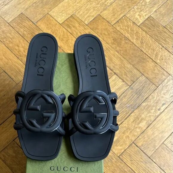 Gucci Shoes - Gucci Women's Black Marmont Rubber Slides - Size 9